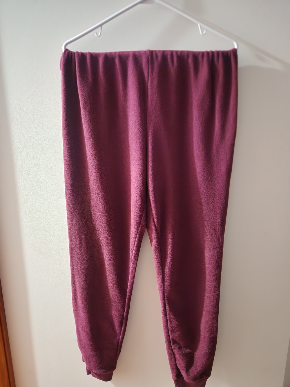 Jaclyn Smith Burgundy Fleece Jogger Pants
